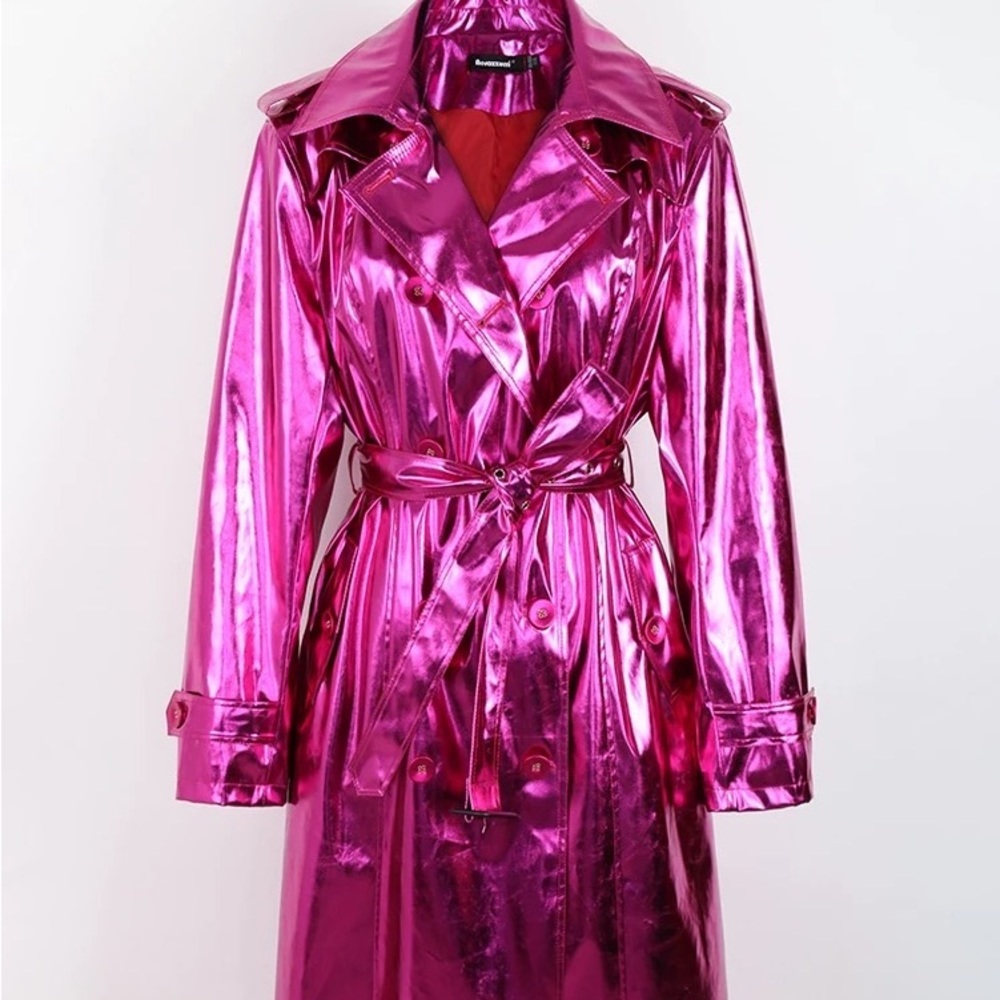 Metallic chrome trench coat💕💕
